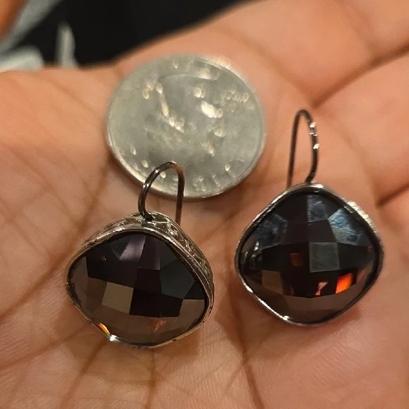 Brighton Silver Earrings with Black Gemstone - Picture 4 of 4